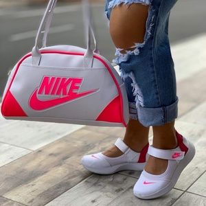 nike handbag and shoe set